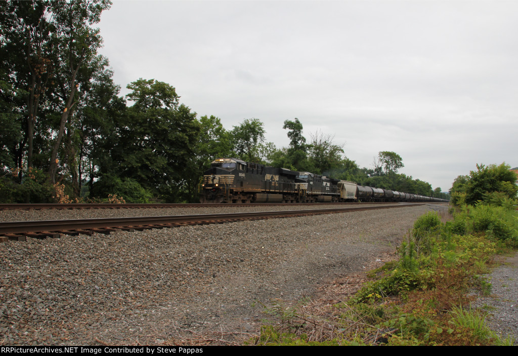 NS 8046 takes a unit tank train West